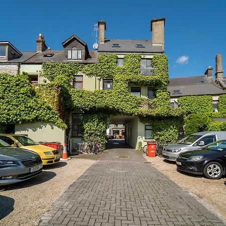 Charming City Centre Guest House Голвей Екстер'єр фото