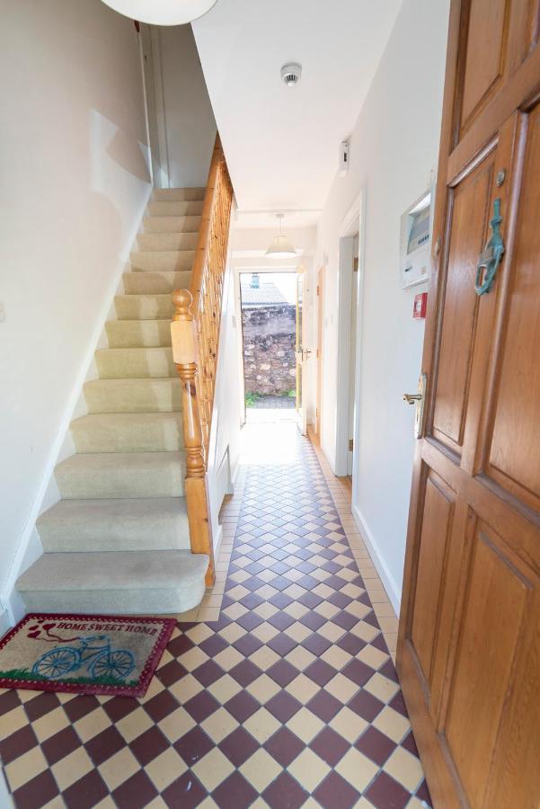 Charming City Centre Guest House Голвей Екстер'єр фото